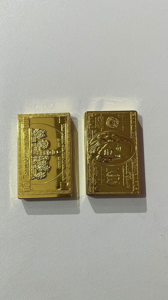 Billete dorado encender, Dolar, fuego