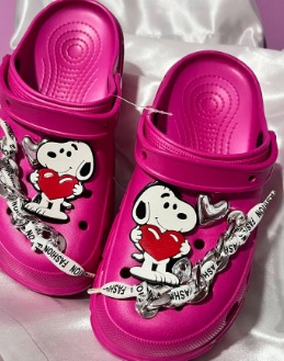 Crocs Snoopy Adulto 