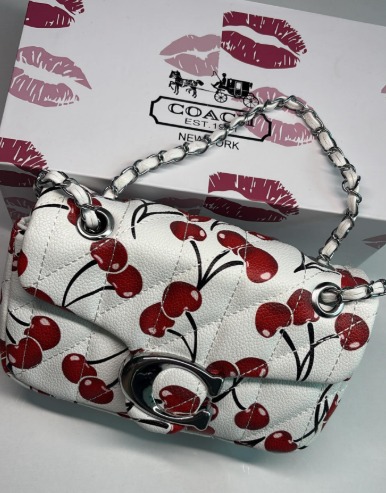 COACH  SAN VALENTÍN CEREZAS 