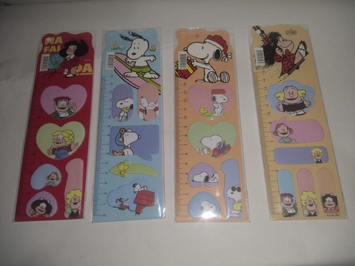 Post it regla, figuras Mafalda y Snoopy
